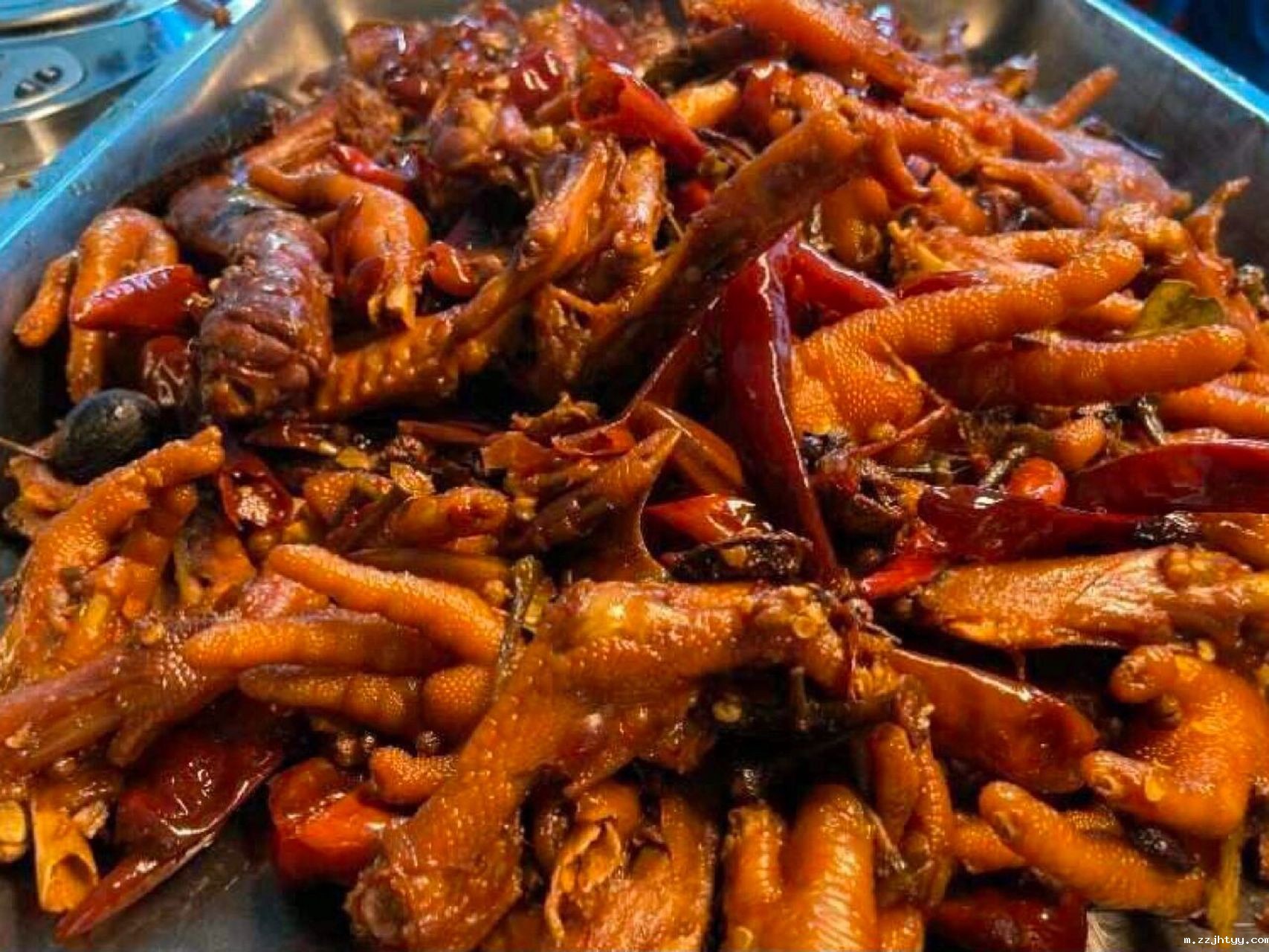 学酱香卤菜技术培训班多少钱？